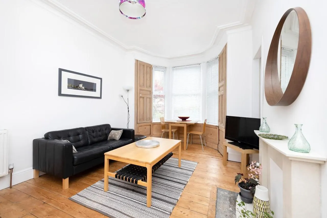 Joivy Charming Apartment Near Leith Links With Patio Edynburg Wielka Brytania